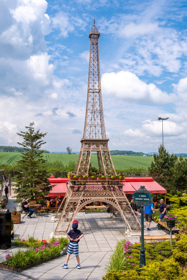 Miniatura wieży w Minieurolandzie